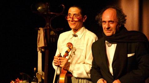 Sortegem 5 entrades dobles per anar al teatre aquest divendres!!