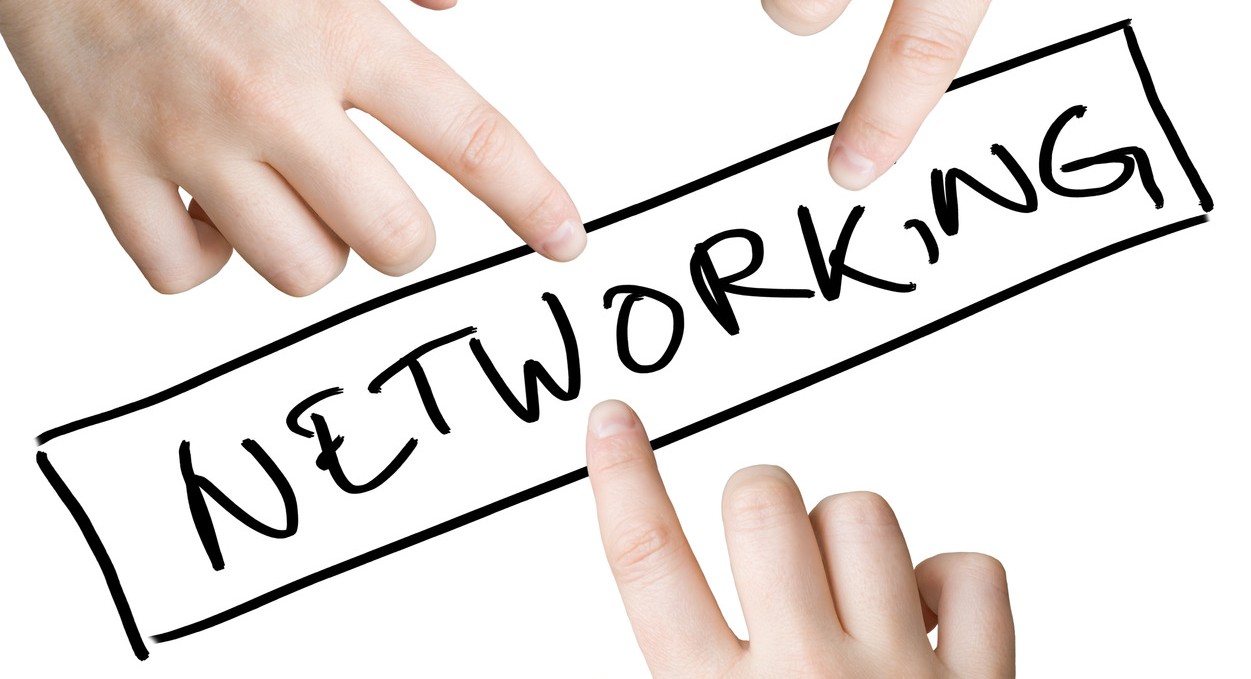 Sessió de Networking empresarial al Teatre Núria Espert i inici de les preinscripcions als cursos de formació