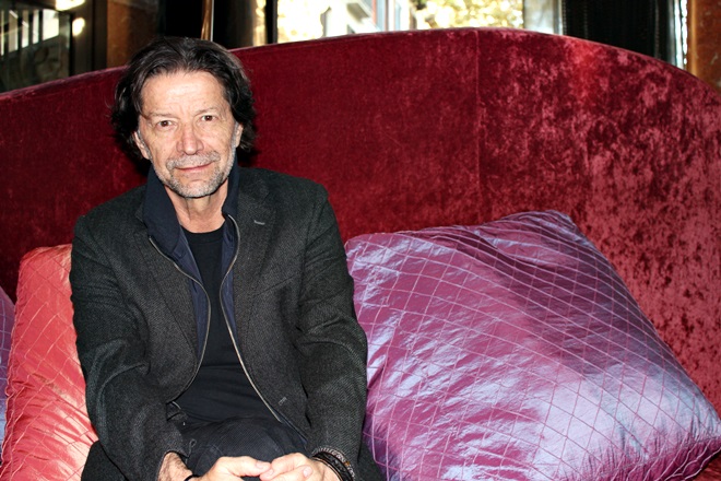 Llibres: Entrevista a l’escriptor Jorge Zepeda, guanyador del Premio Planeta 2014