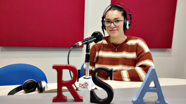 Dua Lipa, Rigoberta Bandini, Bryan Adams i Bumbury, entre les novetats musicals de la setmana