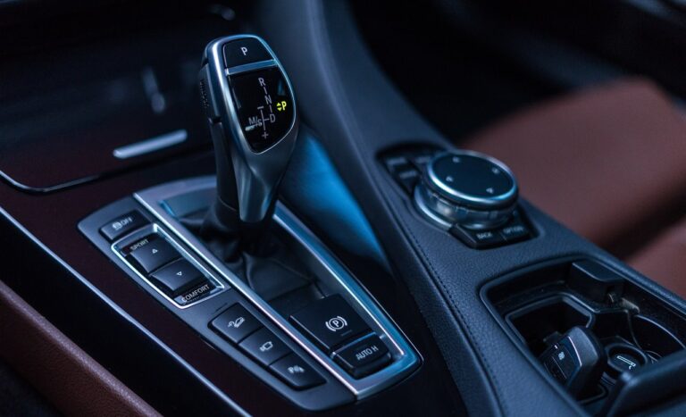 CONSUM – Quins drets tenen els consumidors en la compravenda, reparació i lloguer de vehicles?